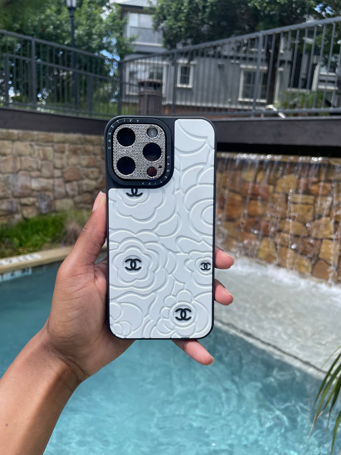 (White) Floral CC